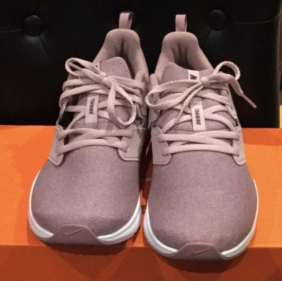 Nike Bella TR Cross Training Plum Dust Women Sneakers Size:9.5 - Picture 3 of 8